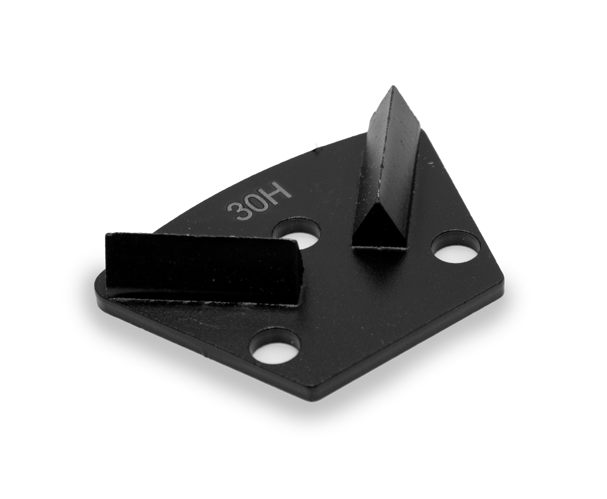 30H Grit Triangle Double Segment Black for Soft Concrete